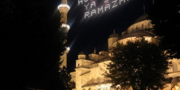 ramazan-i-serif-geldi-hos-geldi-diyebiliyor-muyuz9531cefc436e8b67291b